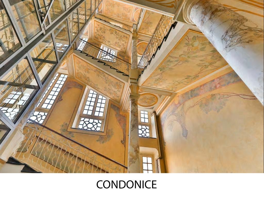 Condonice Extérieur photo
